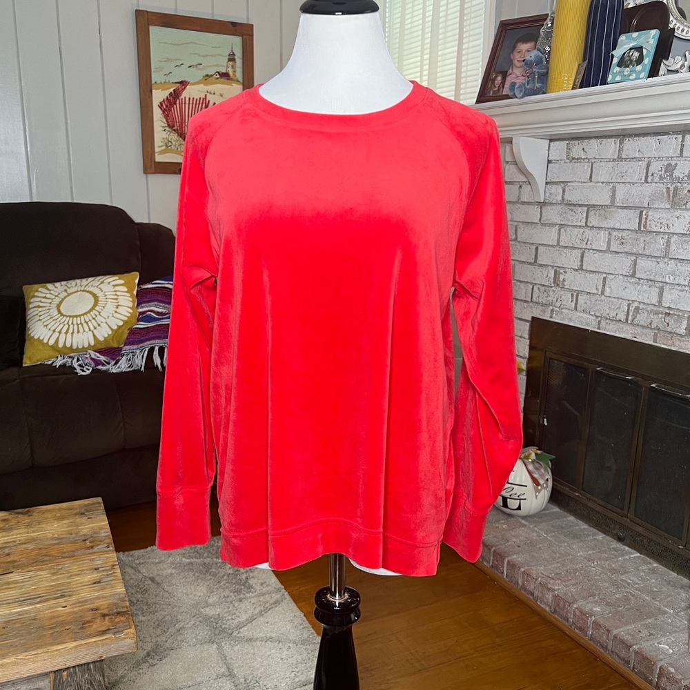 Time & Tru long sleeve sweatshirt